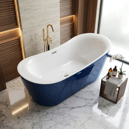 Geniş pencereli ve lüks dekorasyonlu modern bir banyo iç mekanında konumlandırılmış, hidromasaj sistemli Arges bağımsız küvet.