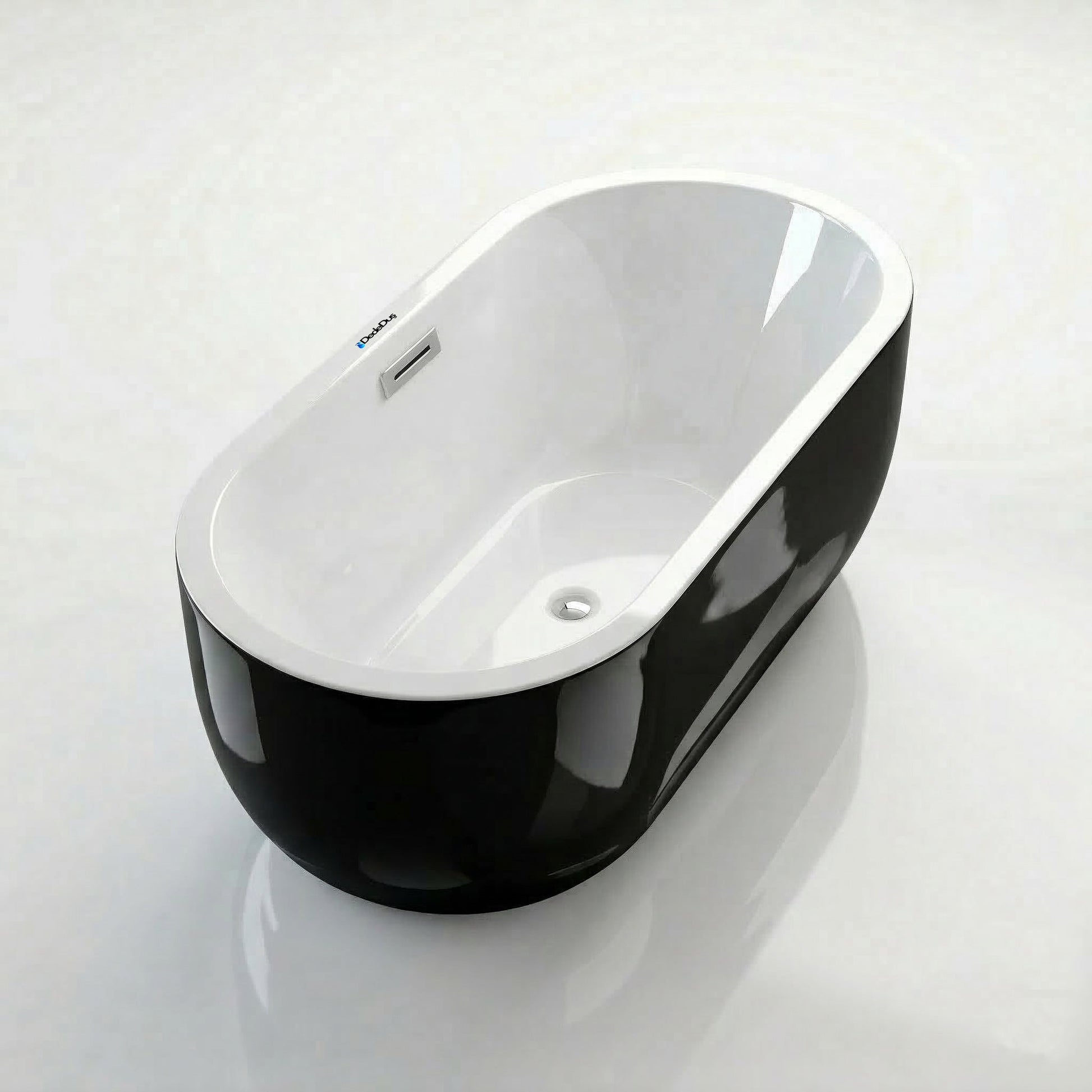 Banyo dekorasyonuna uygun olarak dış yüzeyi parlak siyah RAL rengine boyanmış, içi parlak beyaz çift renkli King bağımsız küvet.